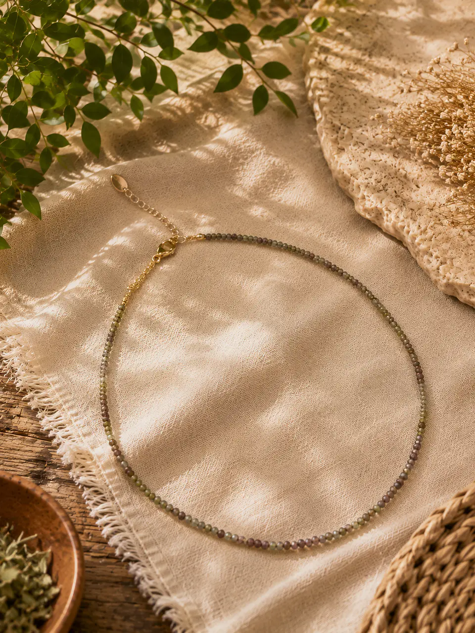 Collares de piedras naturales  2