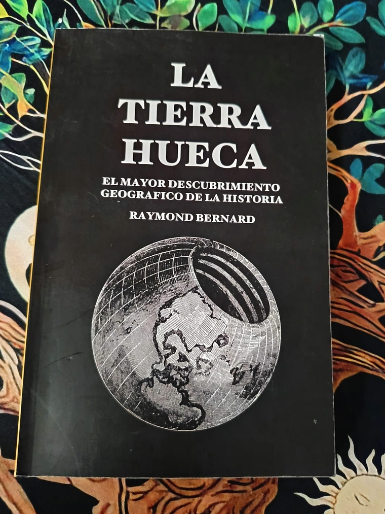 La Tierra Hueca 1