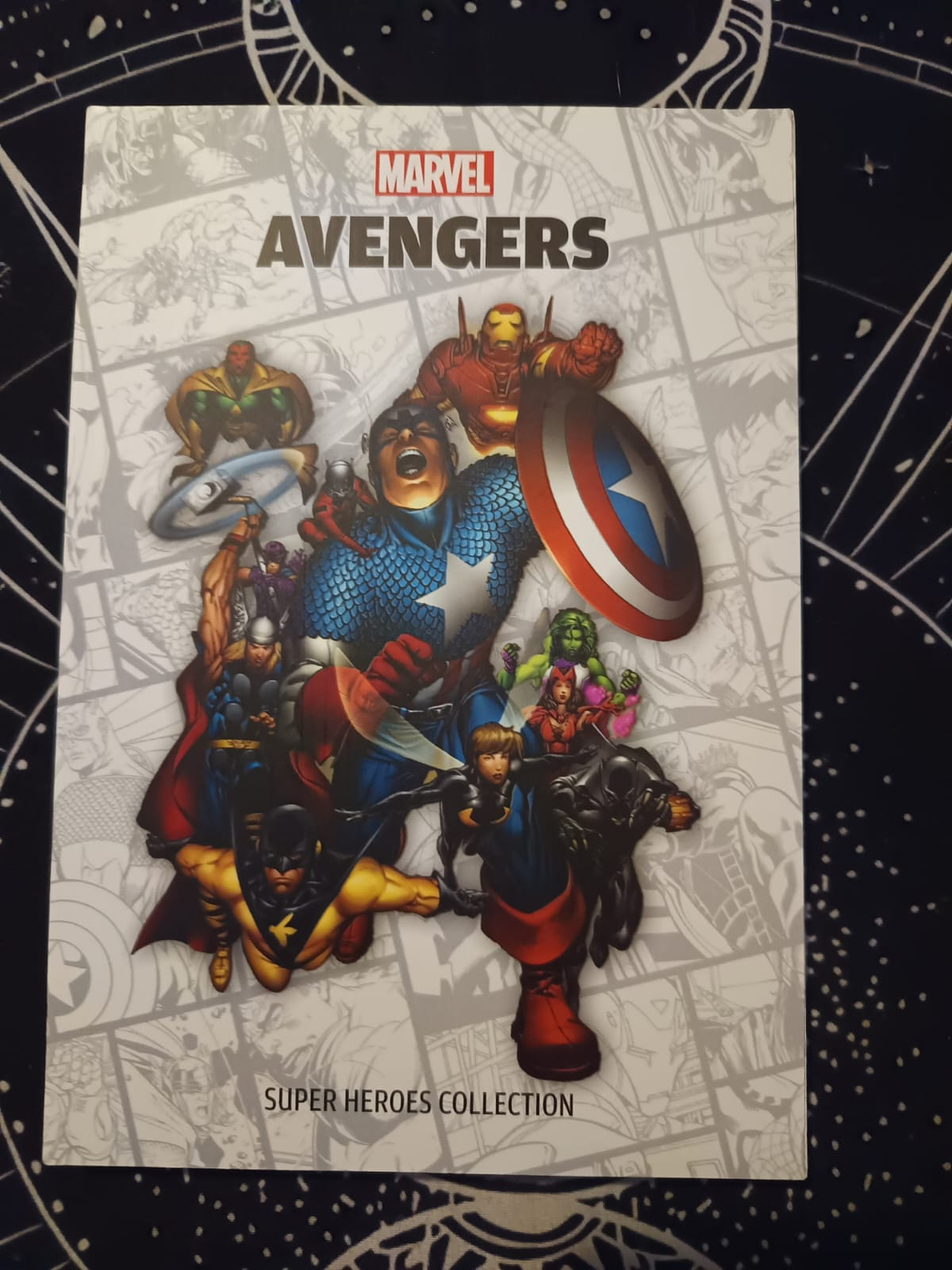 Comics Avengers Marvel  1