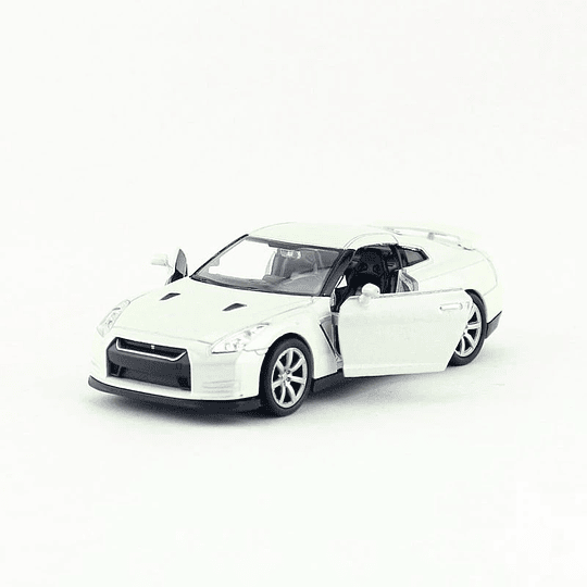 Auto Nissan GT-R Escala 1/36