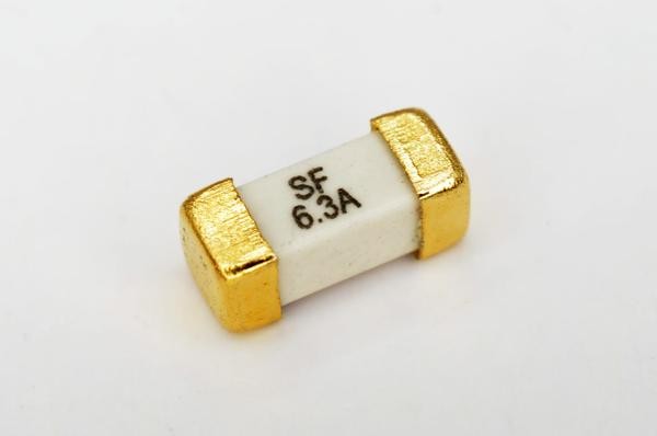 Fusible SMD 1025 1