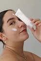 Oil Control Light Sunscreen - Miniatura 2