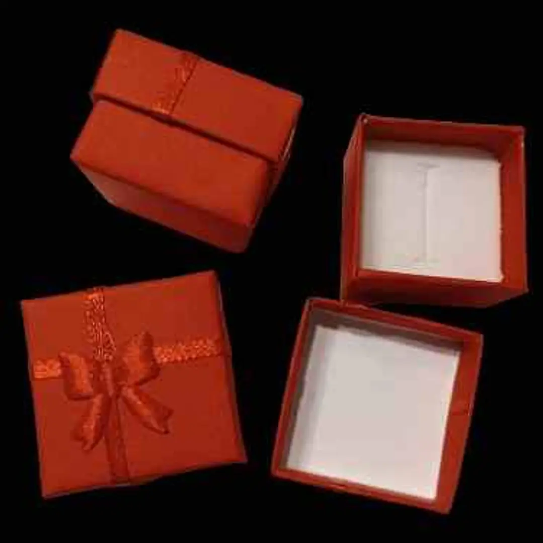 Cajas de 4x4x4 cm para joyería y bisuteria  24 unid 1