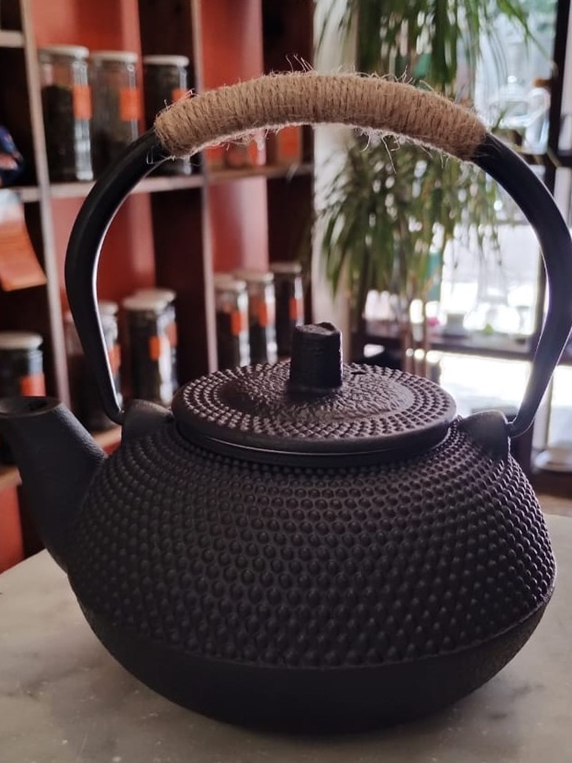 Tetera de fierro chica 1