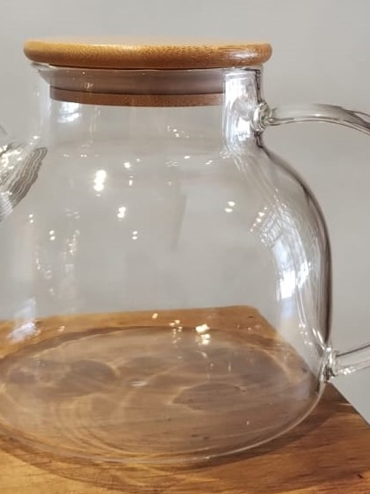 Tetera de vidrio con tapa de bamboo 1
