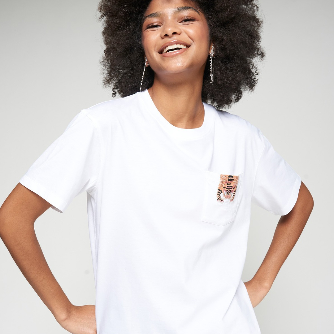 T-shirt com Bordado de Tigre 7