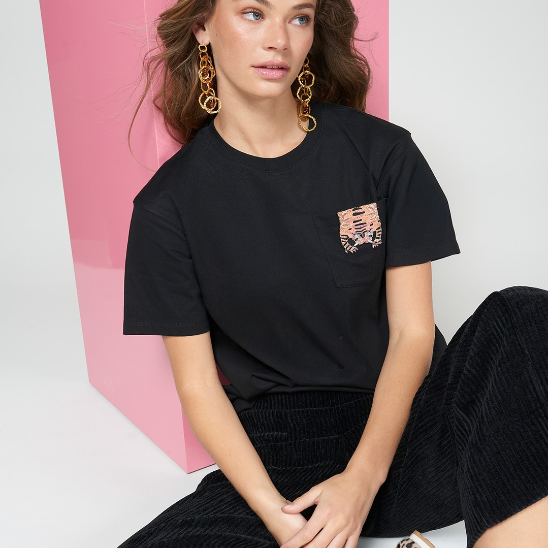 T-shirt com Bordado de Tigre 1