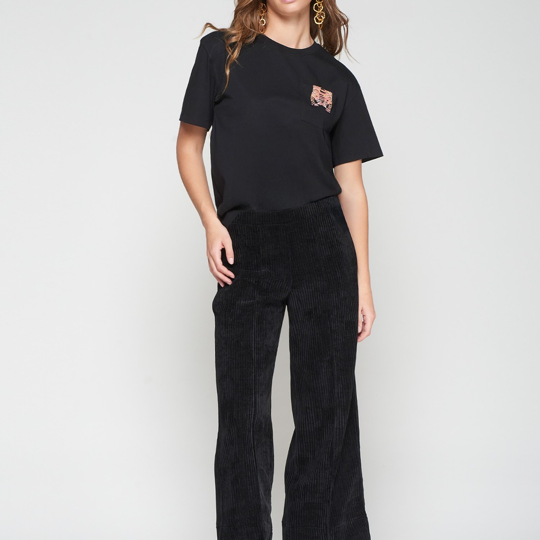 T-shirt com Bordado de Tigre 4