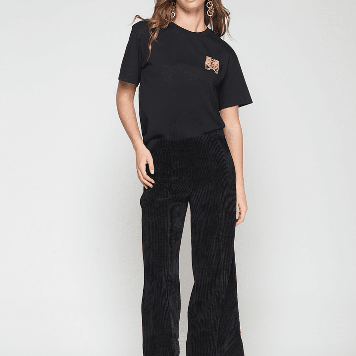 T-shirt com Bordado de Tigre 4