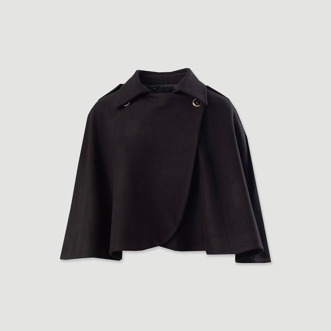 Short structured cape 1