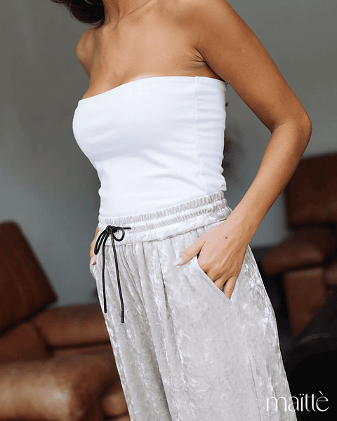 Calças prateadas com efeito Maittè