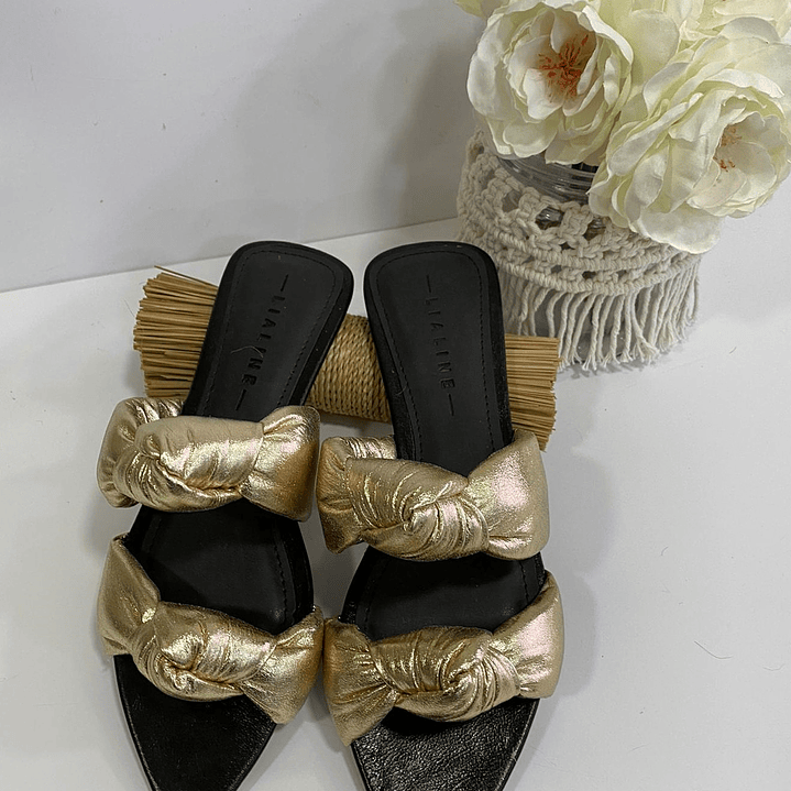 Chinelas ouro light Lialine 1