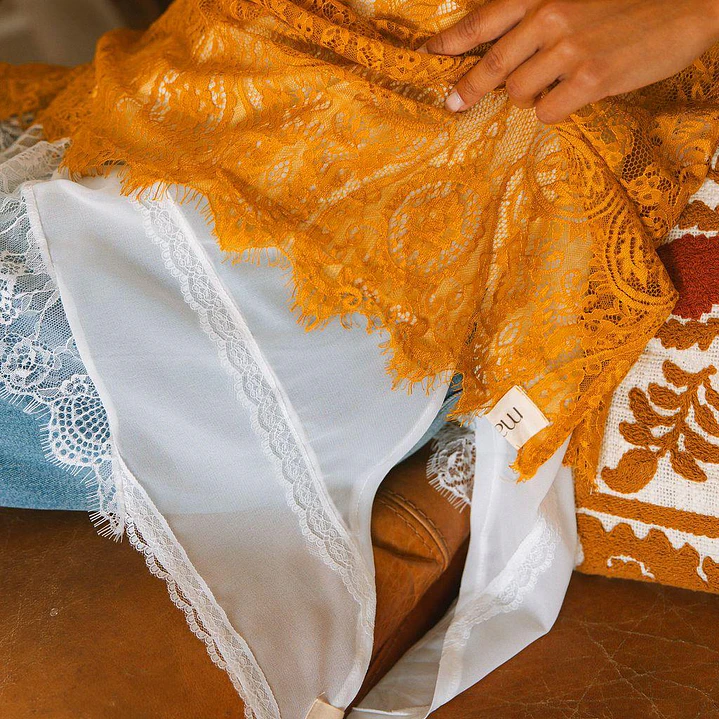 Blusa rendada Maittè 5