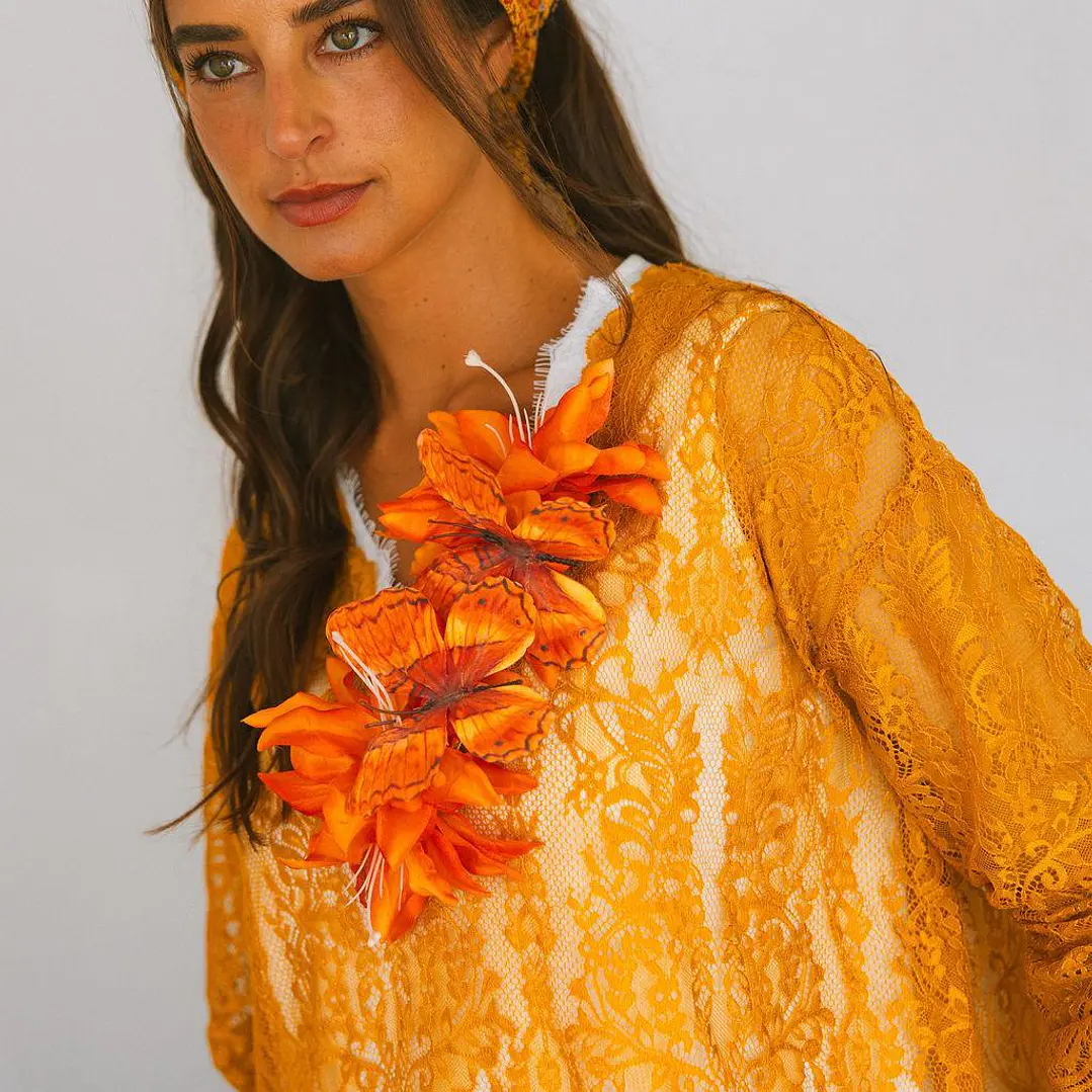 Blusa rendada Maittè 3