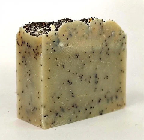 Rocío del Sur — Jabón Vegano de Leche de Soja y Amapolas — 100 g