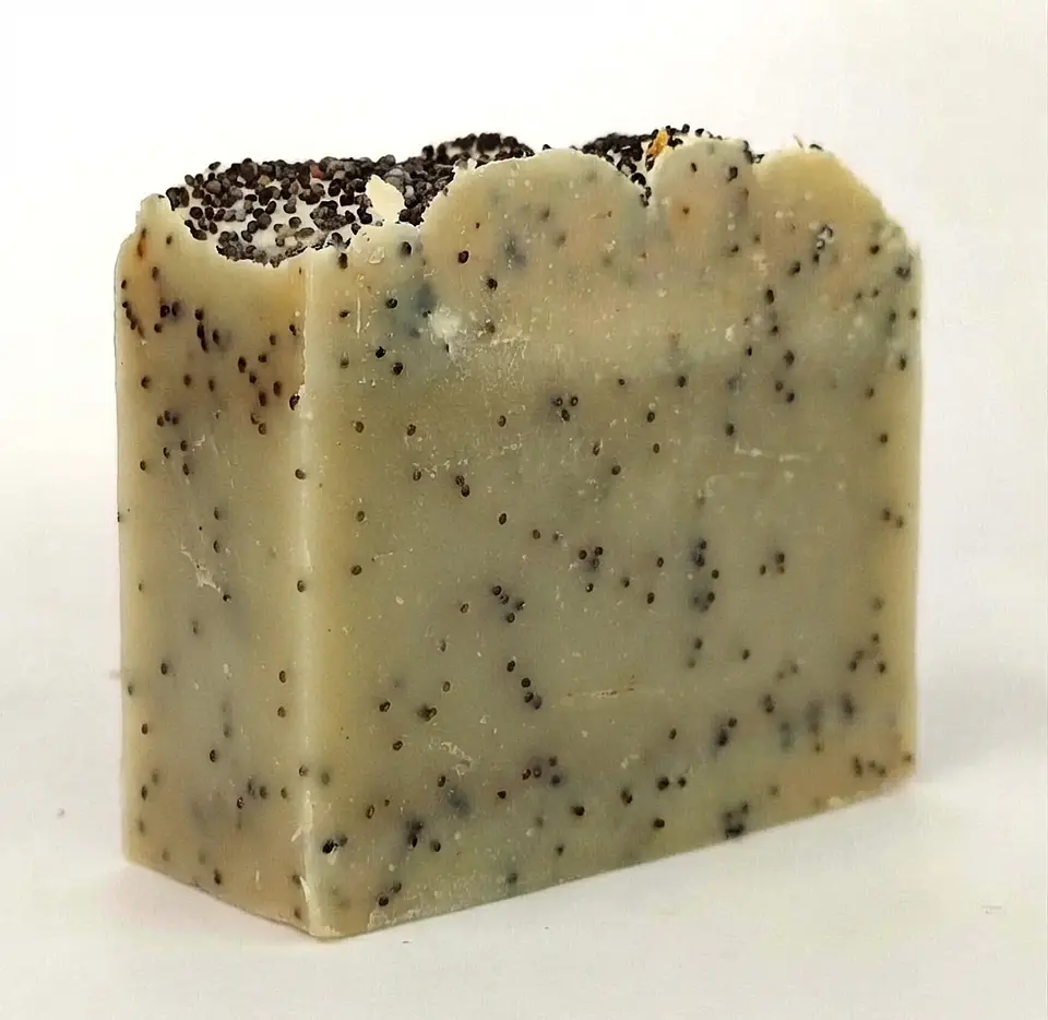 Rocío del Sur — Jabón Vegano de Leche de Soja y Amapolas — 100 g 1