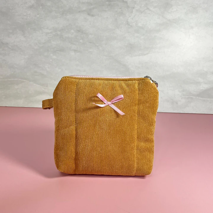 MINI NECESER CORDUROY 1