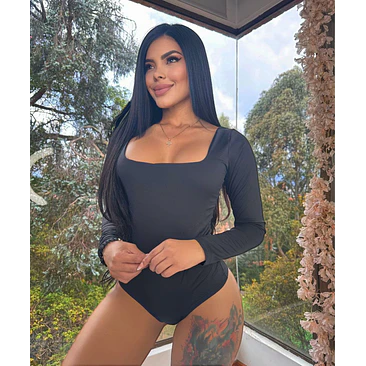 Body Clásico Cuello cuadrado  4