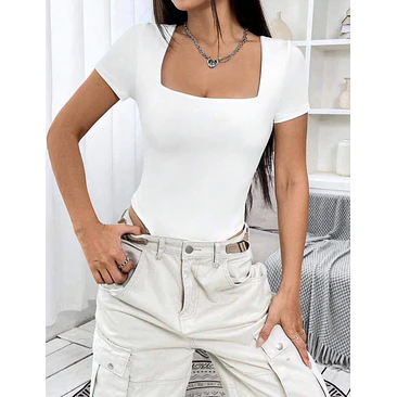 Body Cuello Cuadrado  3