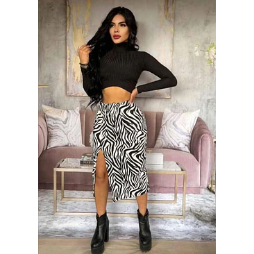 Falda Gamuza Mia  3