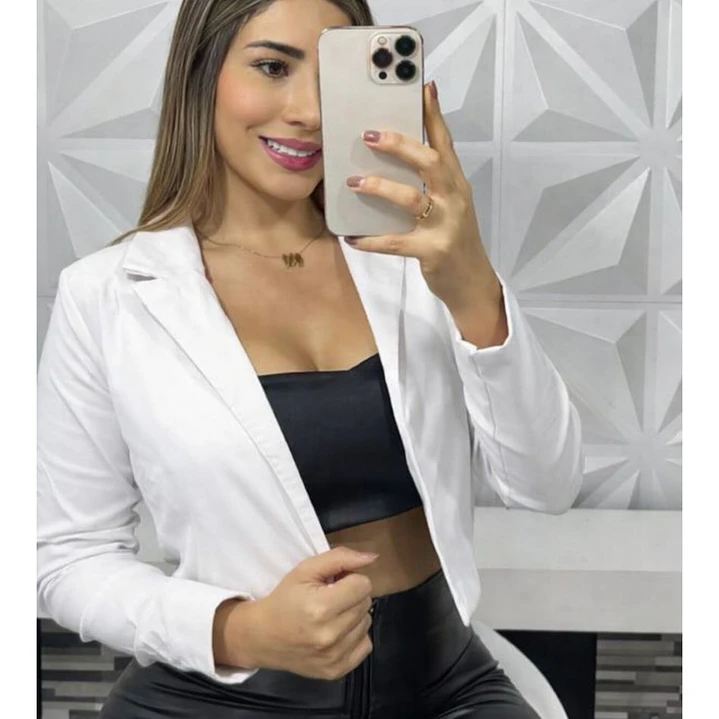 Blazer Corto Bengalina Licrada  2