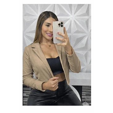 Blazer Corto Bengalina Licrada Talla Única  9