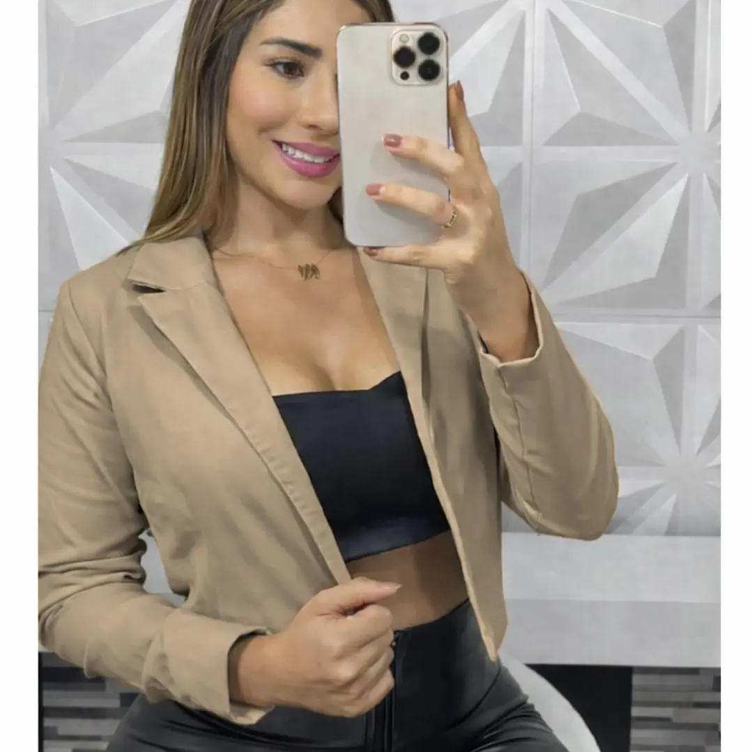 Blazer Corto Bengalina Licrada  10