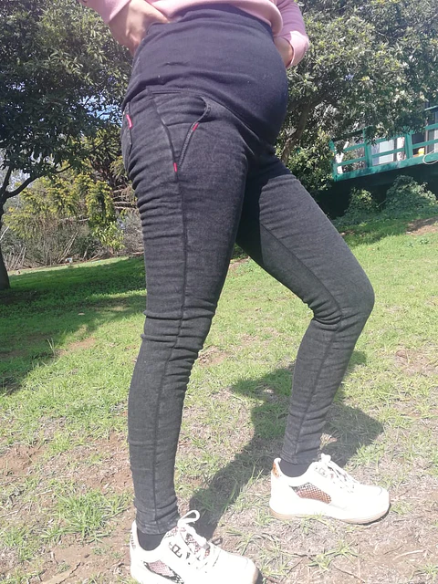 Jeans Bea  Black / con forro polar.