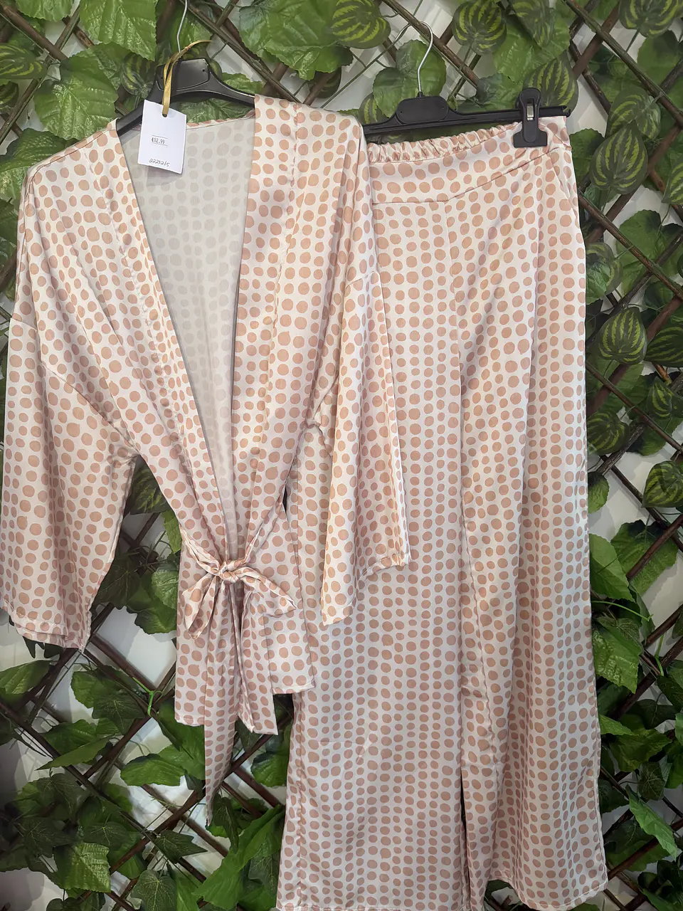 Conjunto Estampado Blusa e Calça BEGE 2