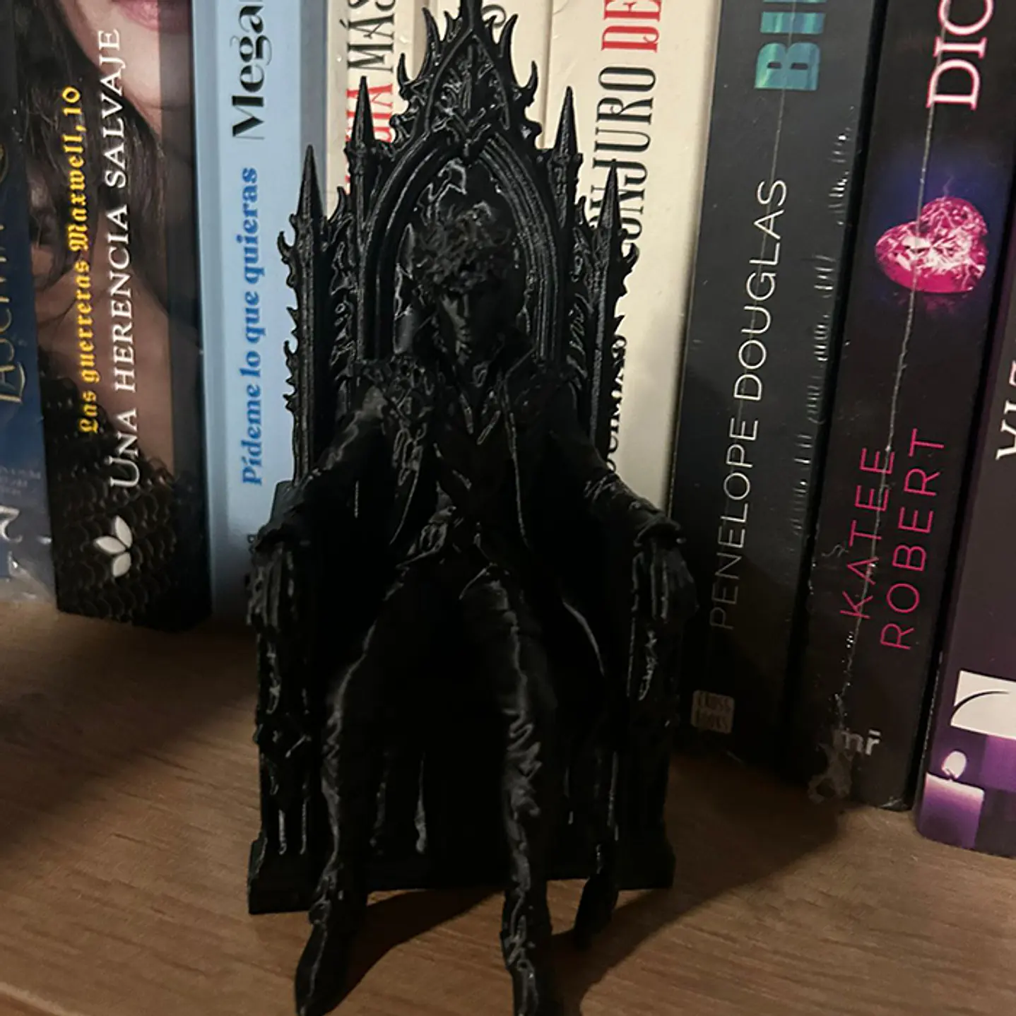 Cardan [El Principe Cruel - Holly Black] - Decorativo en 3D 2