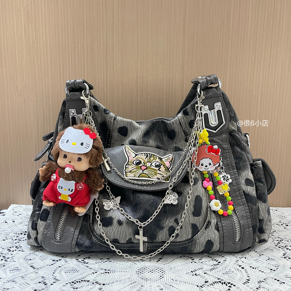 Nuevo llavero de muñecas Kawaii de 15cm, colgantes para bolso, juguetes, muñeca, marioneta de mano, descompresión, bolso bonito, decoración, muñecas de regalo de cumpleaños para niña 5