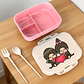 Lonchera Escolar Monchhichi con Diseño de Mono de Dibujos Animados, Lonchera Bento para Niños, Contenedor Portátil para Alimentos y Frutas con Compartimentos Separados - Miniatura 3