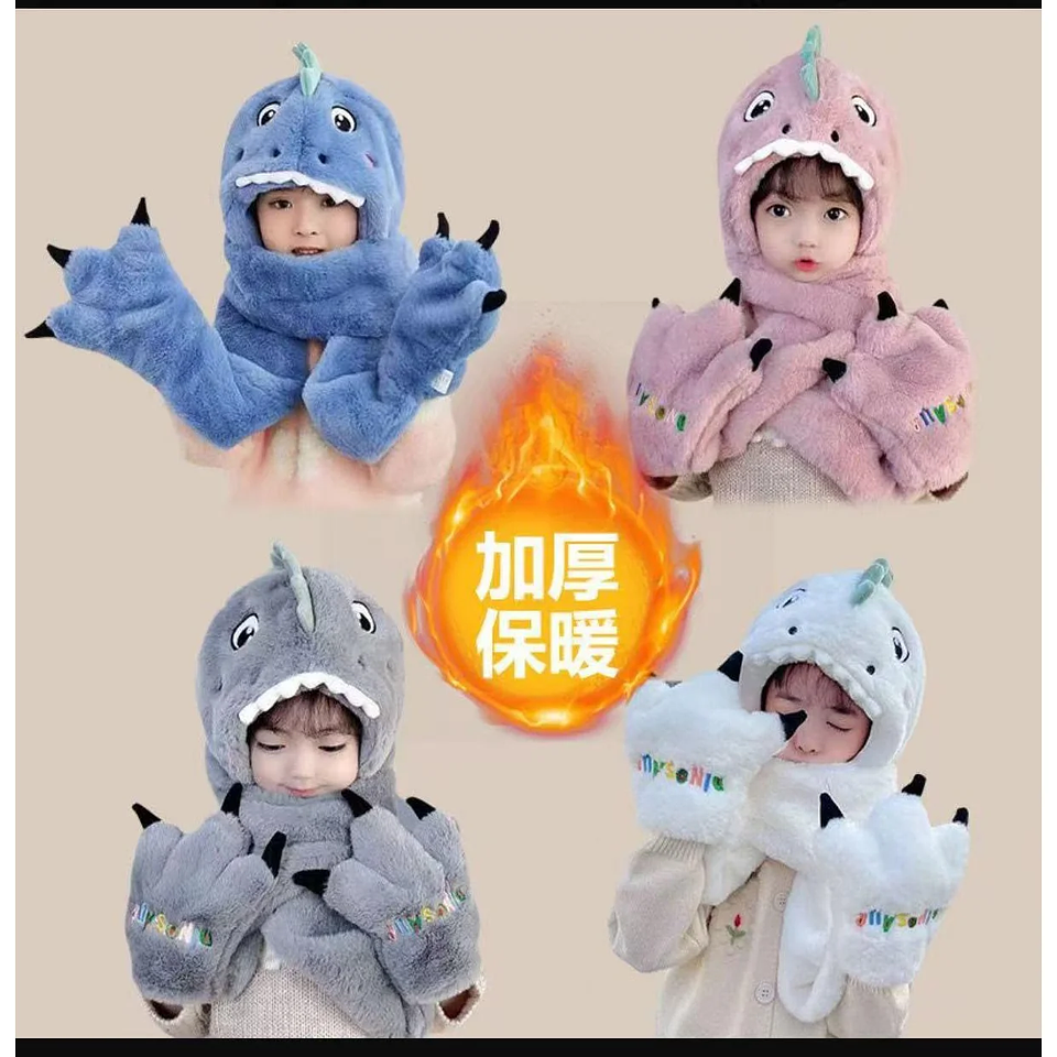 Sonny Angel Sweets Series Party Hats & Festive Caps Collectible Set of 60, Winter-Themed Character Design for Children, Unisex,  4