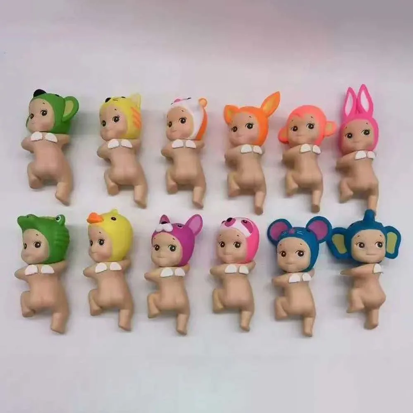 Sonny Angel-Muñeca de caja ciega de la serie Looking Back, figura de Anime para niñas, colección de adornos de escritorio, regalos de cumpleaños y Navidad 5