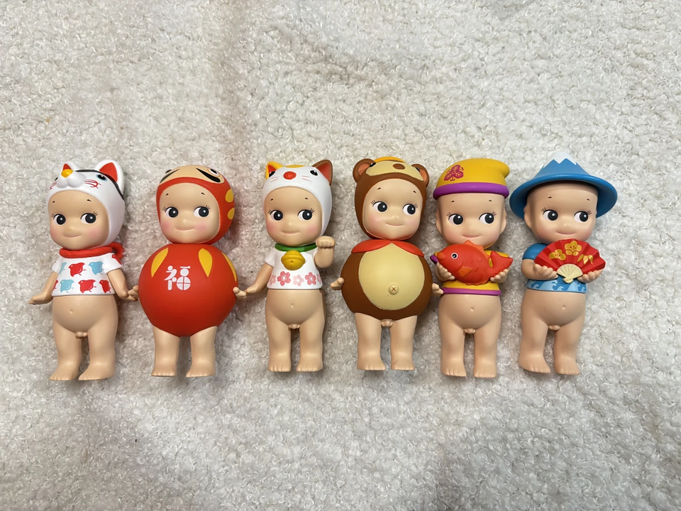 Sonny Angel-Serie japonesa de buena suerte, sin caja, sin bolsa, caja ciega, soporte para gato de la suerte, perro mapache Fuji Daruma SAS65718 11