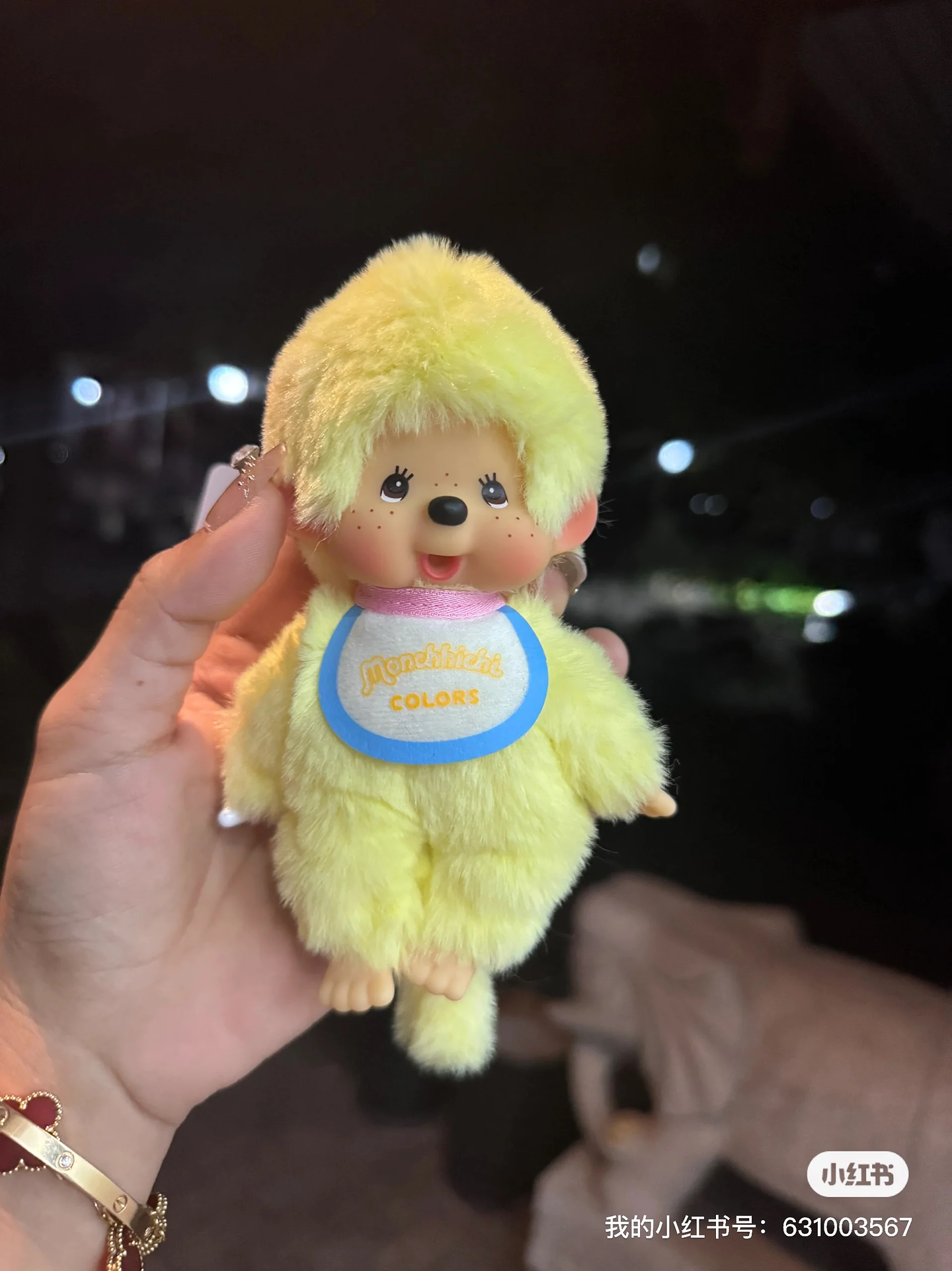 Caliente Original lindo e interesante ídolos de Monchichi japonés amor frijoles ídolo colgantes pareja regalos novia regalos de cumpleaños 21