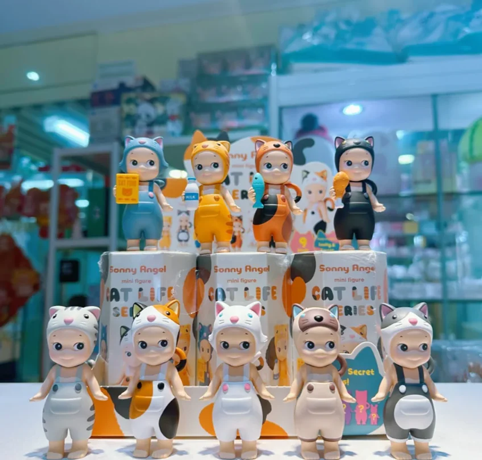 Figura Coleccionable Original Sonny Angel Serie Cat Life, Caja Sorpresa, Gato Negro, Gato Blanco, Caja Misteriosa de Moda, Decoración para el Hogar, Regalo para Niñas 23