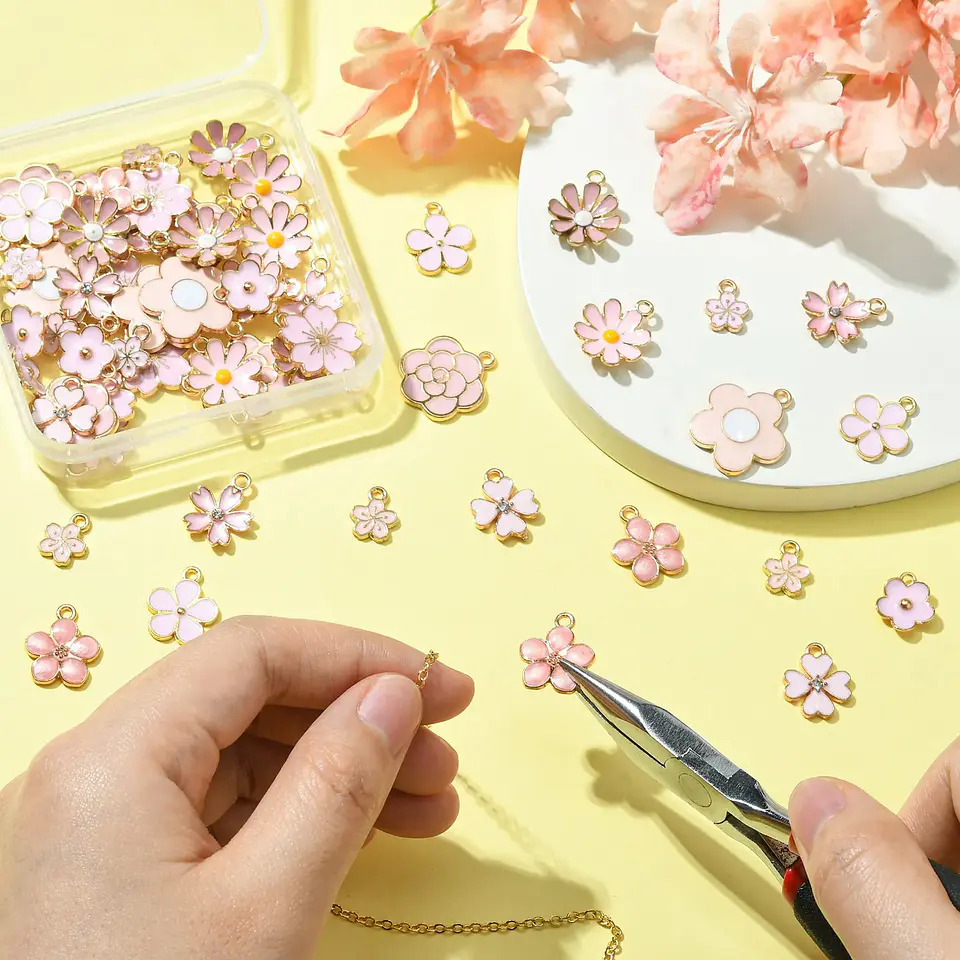 Abalorios de flor de cerezo para fabricación de joyas, 60 piezas, 12 estilos, serie rosa, primavera y verano 4