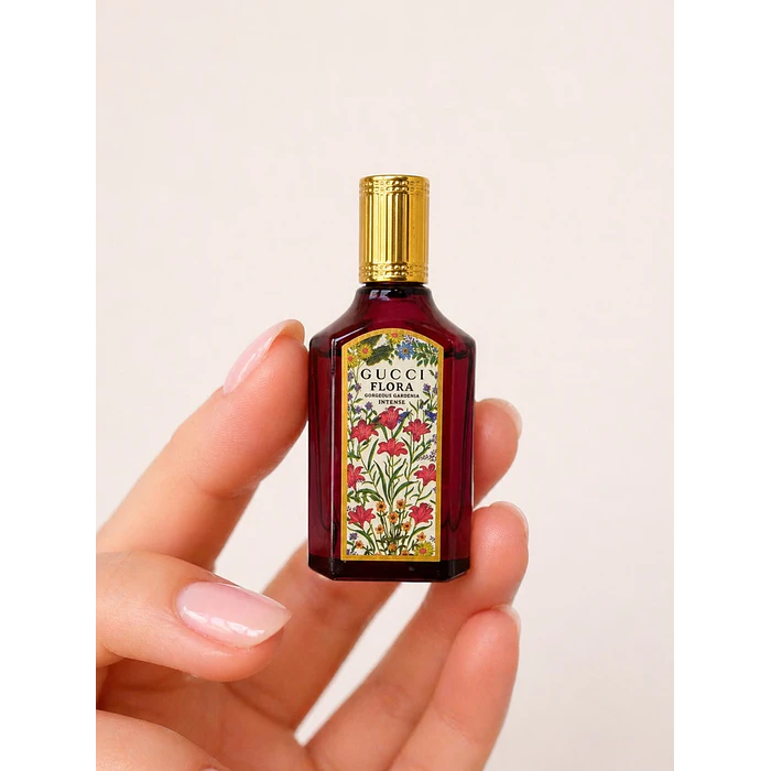 Gucci Flora Gorgeous Gardenia Intense Miniatura Eau de Parfum 5 ml - Perfume Floral Amaderado para Mujer 2