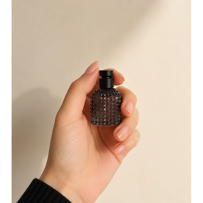 Miniatura Valentino Born in Roma Uomo 4 ml — El perfume de hombre que conquista sin avisar 2