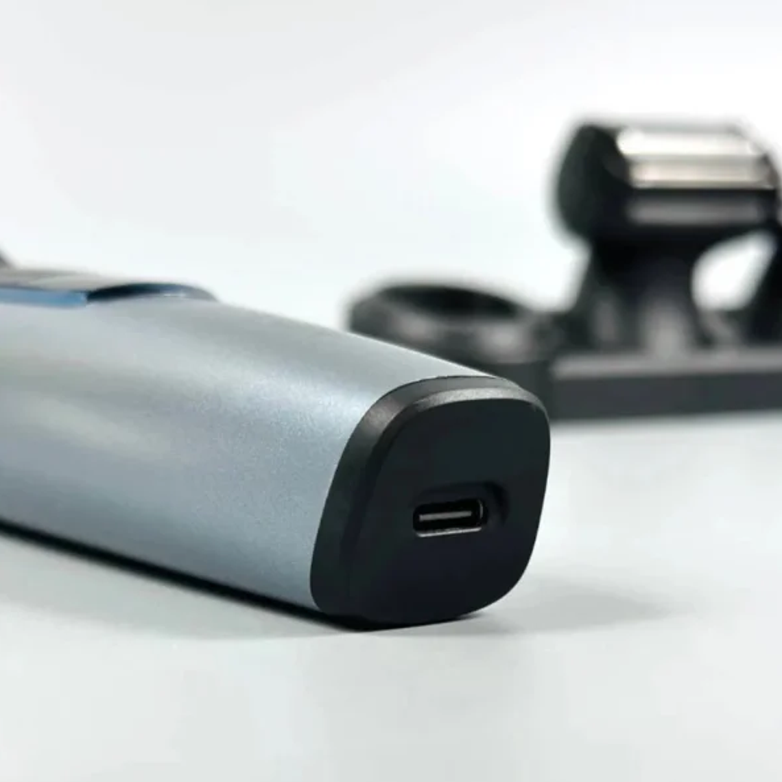 VGR Máquina Cortapelos V-634 – 4 en 1 | Color Verde | Versátil y Profesional 2