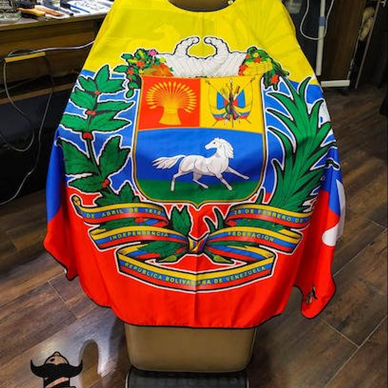 Capa De Peluqueria 170*143CM D-71 , 100% seda suave y agradable para la piel 1