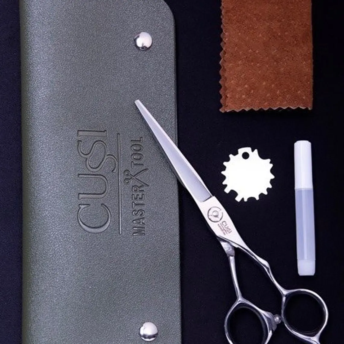 Cussi® Tijera Profesional 5.5 Estilista Barber M12-60 1