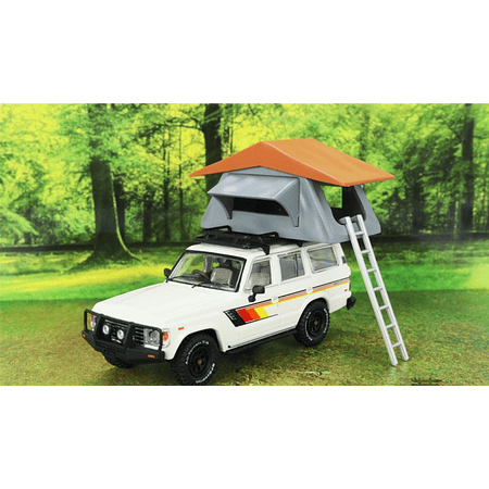 Inno64 Toyota Land Cruiser FJ60 Car Camping Diorama with Figures DIO64-002