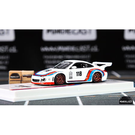 Tarmac Works 1:64 Porsche Old & New 997 White