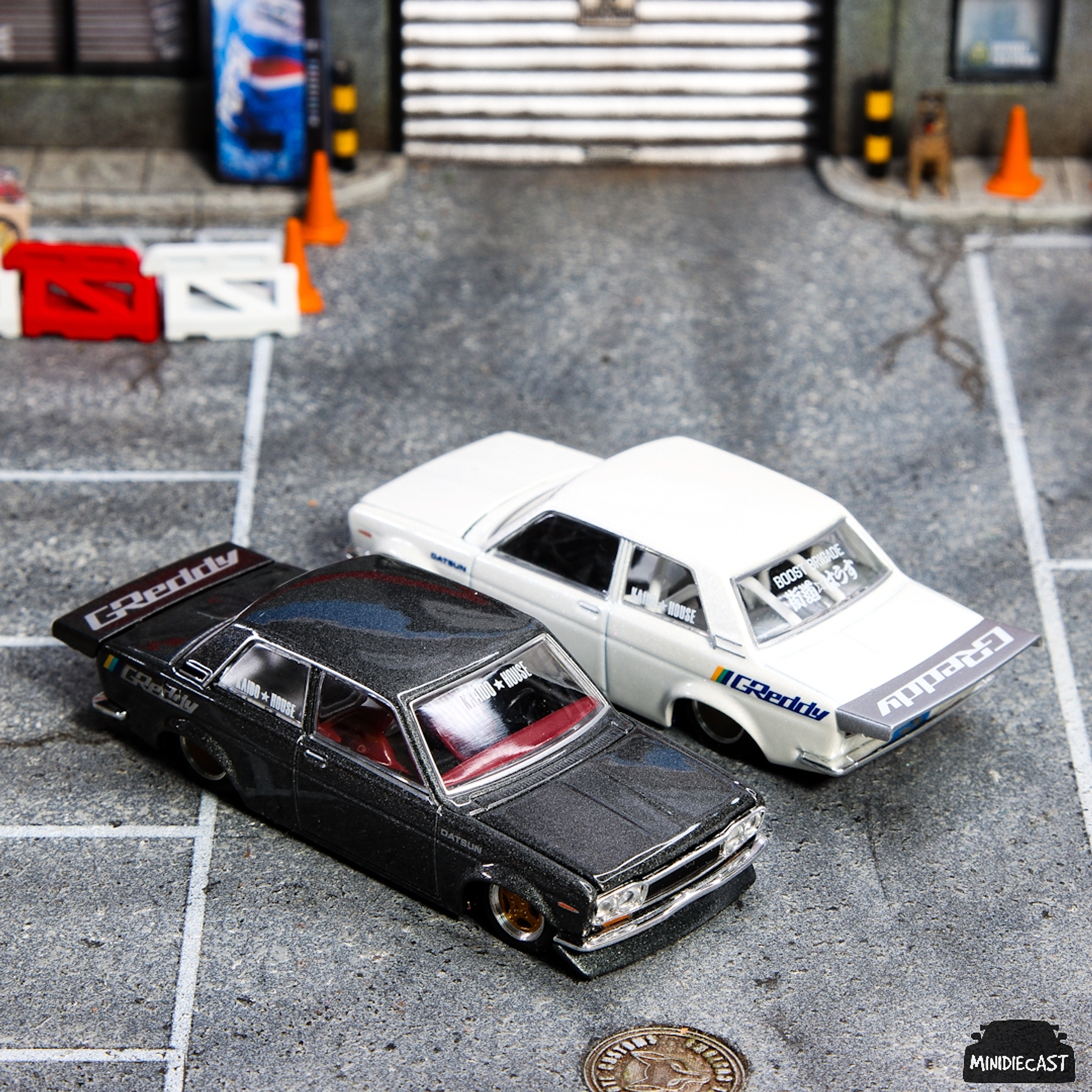 Kaido House x Mini GT 1:64 Datsun 510 Pro Street GREDDY Pearl White