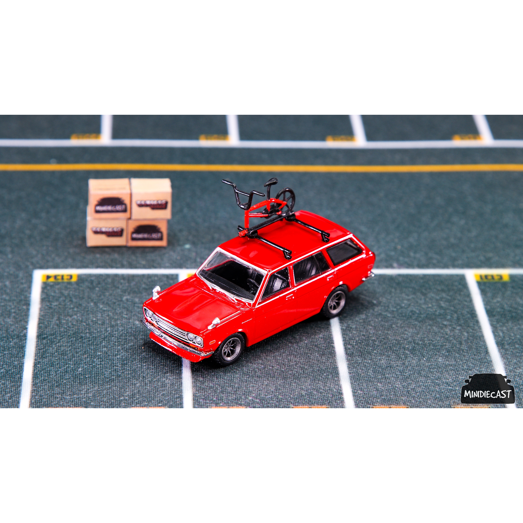Tarmac Works 1:64 Datsun Bluebird 510 Wagon Red Bicycle with roof rack included