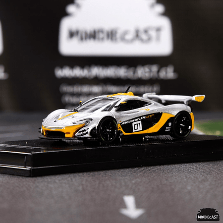 CM-MODEL 1:64 McLaren P1 GTR #1