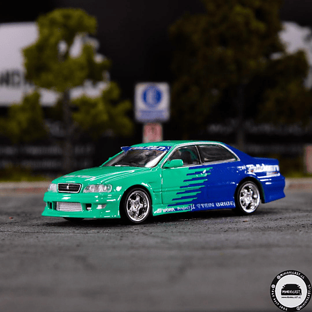 Tarmac Works 1:64 Toyota Chaser JZX100 Falken