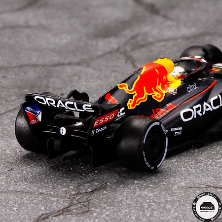 Sparky 1:64 F1 Oracle Max Verstappen Red Bull Racing RB18 No.1 Oracle Red Bull Racing 2022